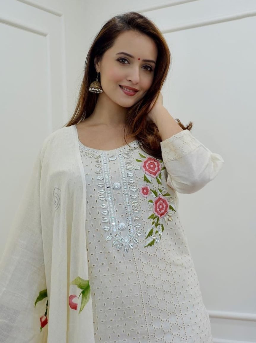 White floral kurti