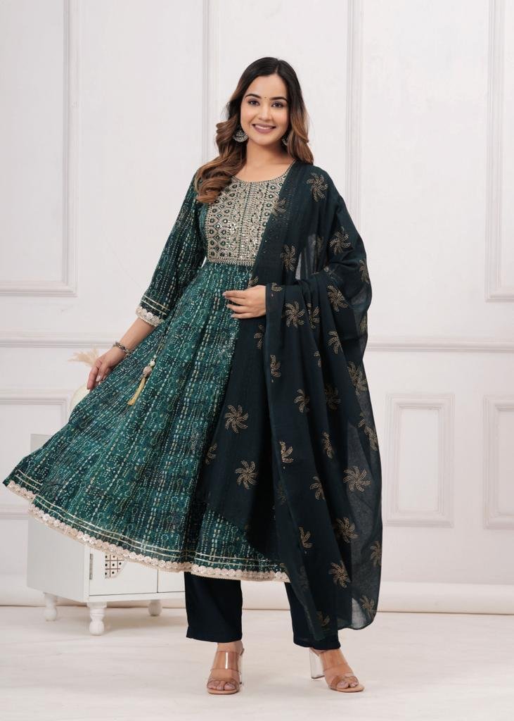 Green printed suit 1