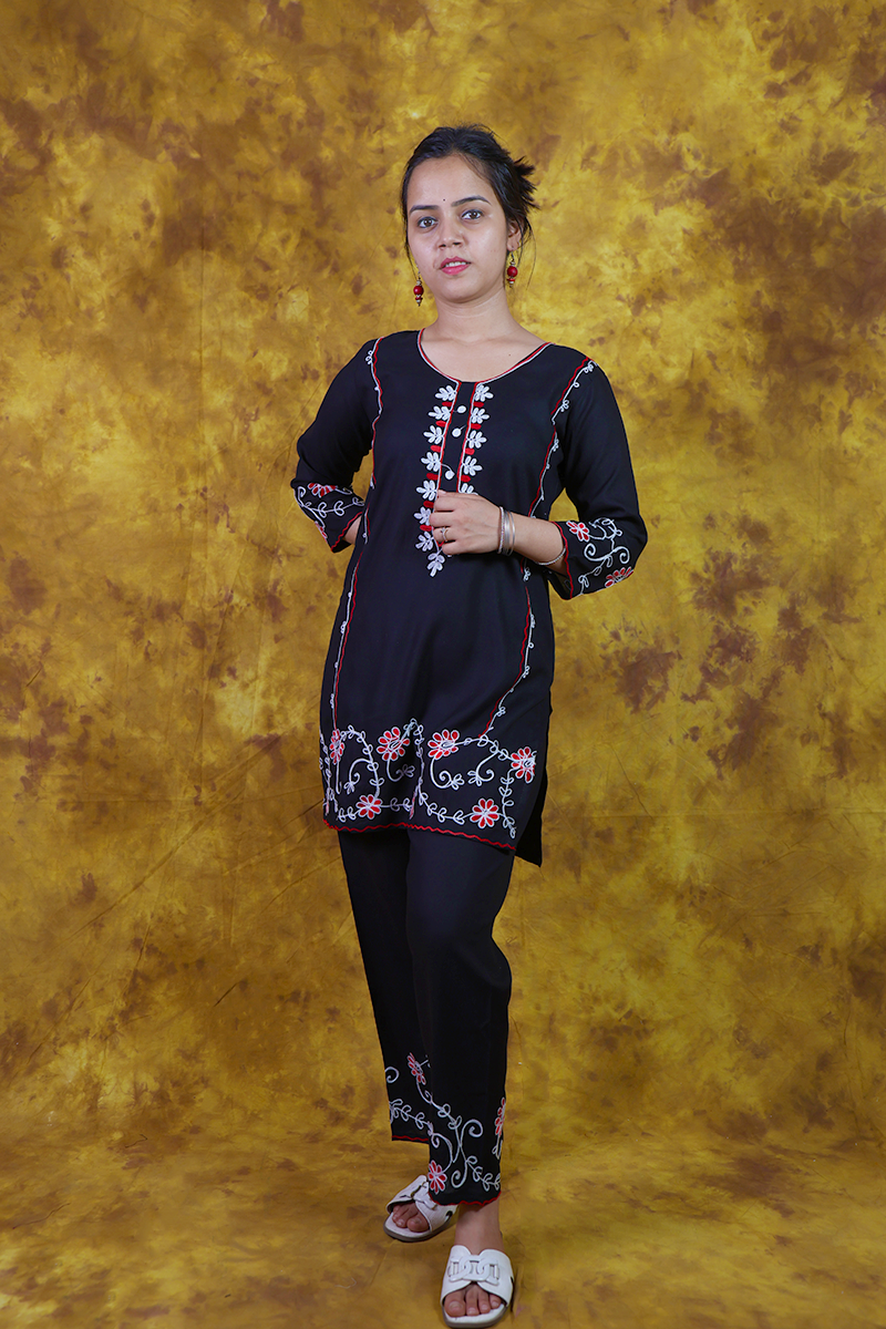 Black Threadwork Co-ord Set 4